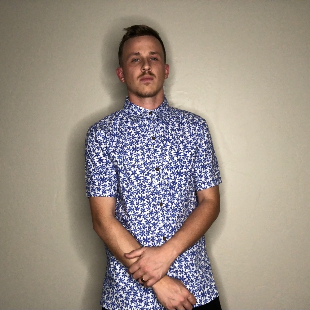 Caribbean Joe Men's Relaxed Button Down